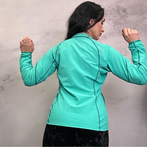 Eddie Bauer lightweight spring, and fall jacket zip up coat - Picture 3 of 6